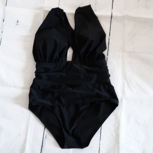 Black Cheeky Gal Sexy One Piece Swinsuit